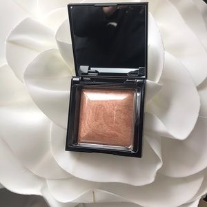 Bare Minerals Invisible Glow Powder Highlighter